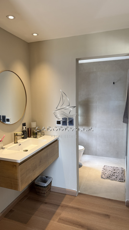 Casa ID.980 - En alquiler casa de 3 dormitorios en Manantiales 