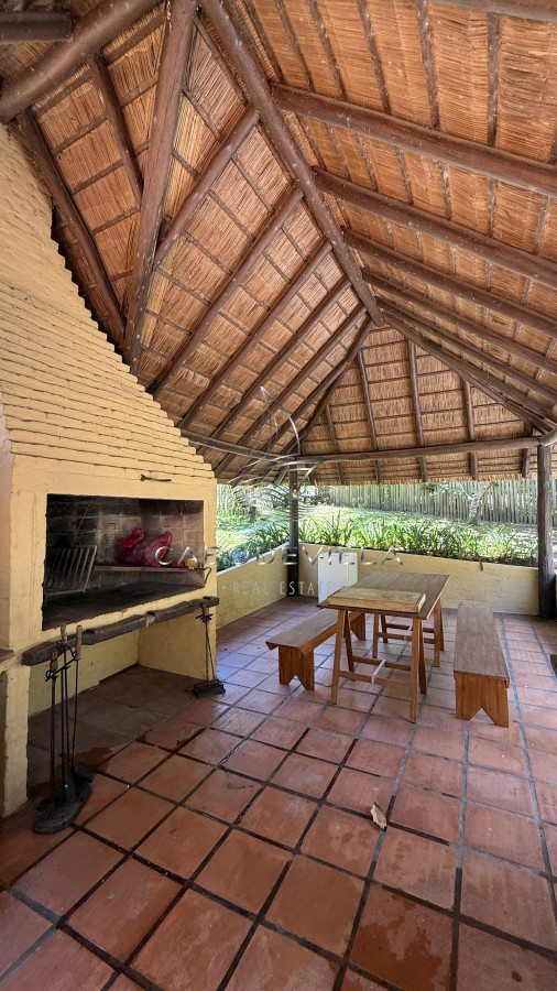 Casa ID.984 - Alquiler casa de 4 dormitorios Punta del Este 