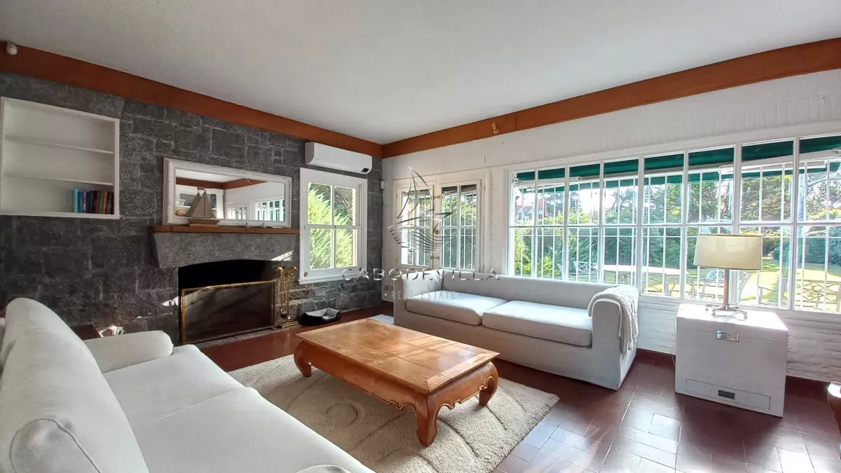 Casa ID.317 - En venta mansión a metros del mar, Golf Punta del Est