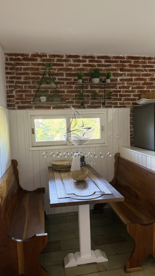 Casa ID.1005 - Venta con renta casa de 5 dormitorios Solanas 