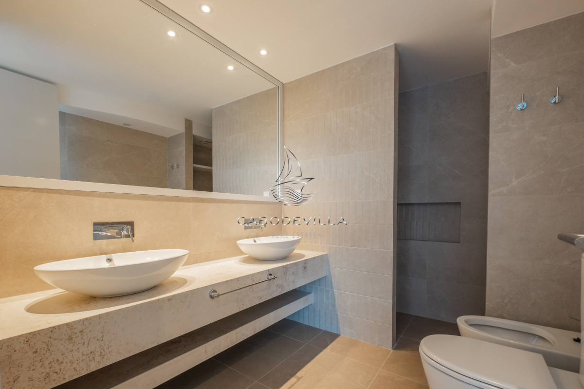 Casa ID.401 - En venta y alquiler anual casa barrio privado apunta del Este 