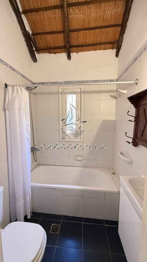 Casa ID.984 - Alquiler casa de 4 dormitorios Punta del Este 