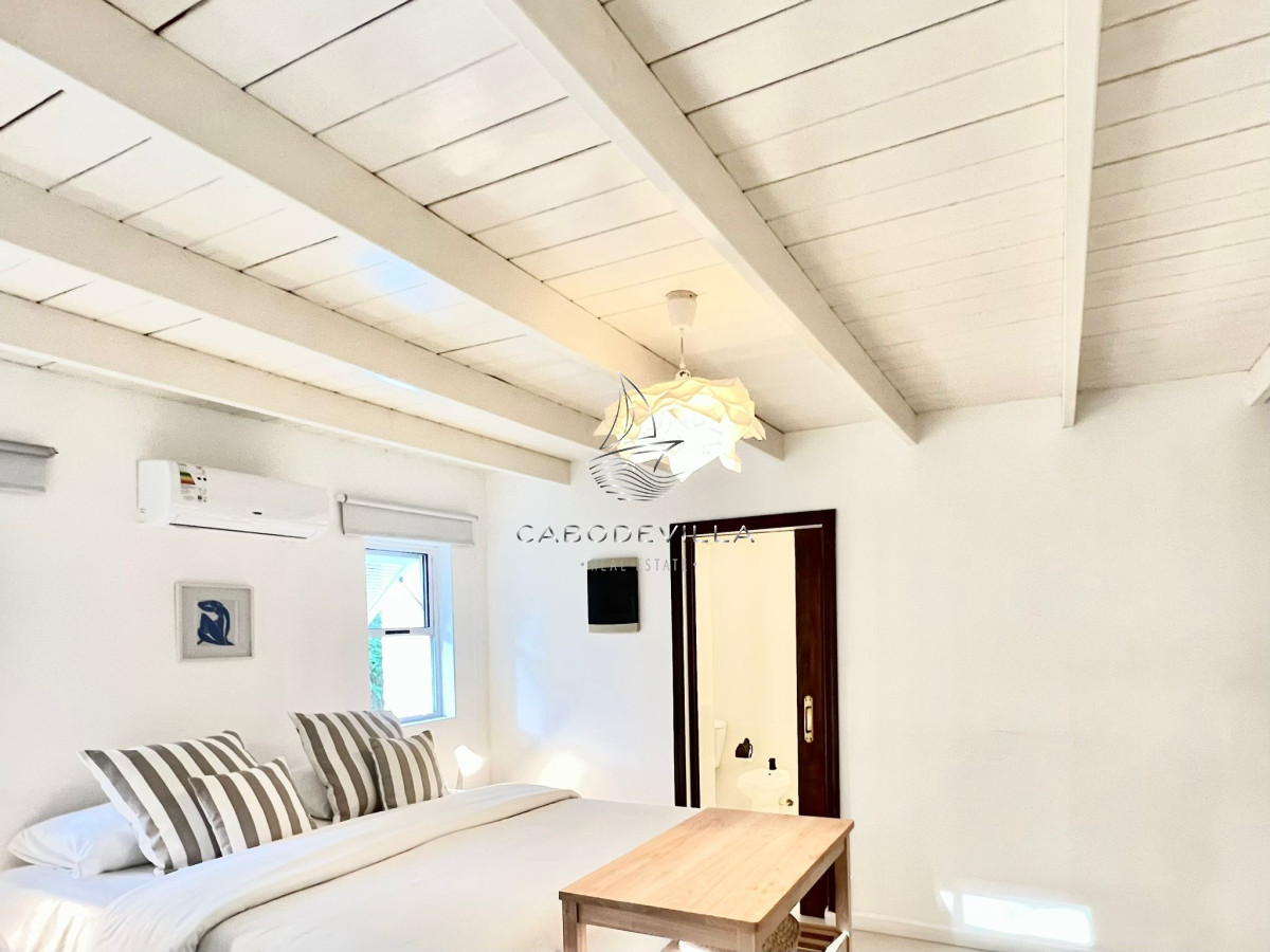 Casa ID.617 - En venta y alquiler anual hermosa casa en Punta ballena de 4 dormitorios 