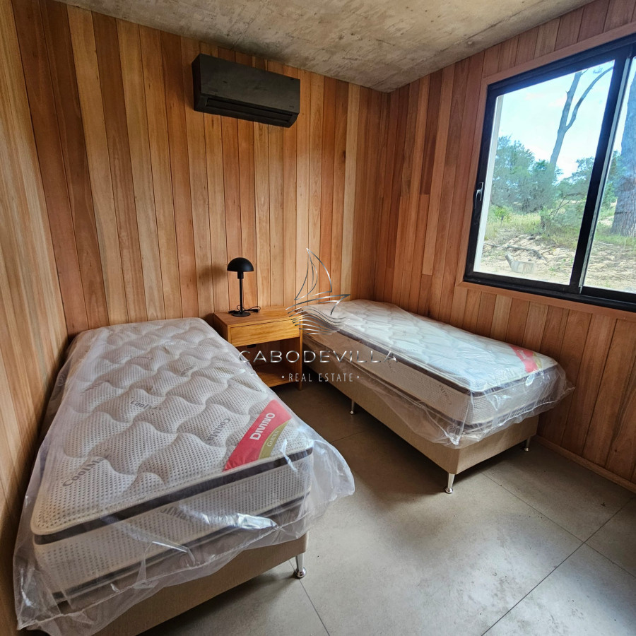 Casa ID.688 - En venta y alquiler excepcional casa en barrio privado en La Barra 