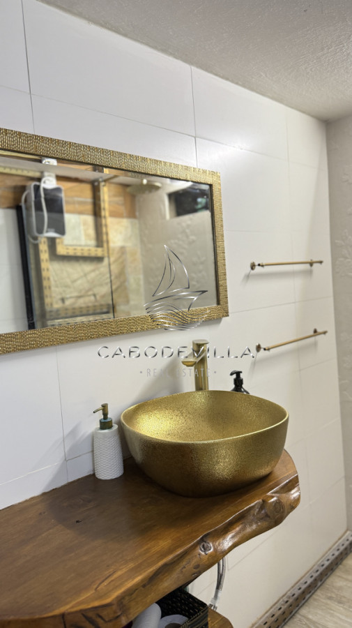 Casa ID.1005 - Venta con renta casa de 5 dormitorios Solanas 