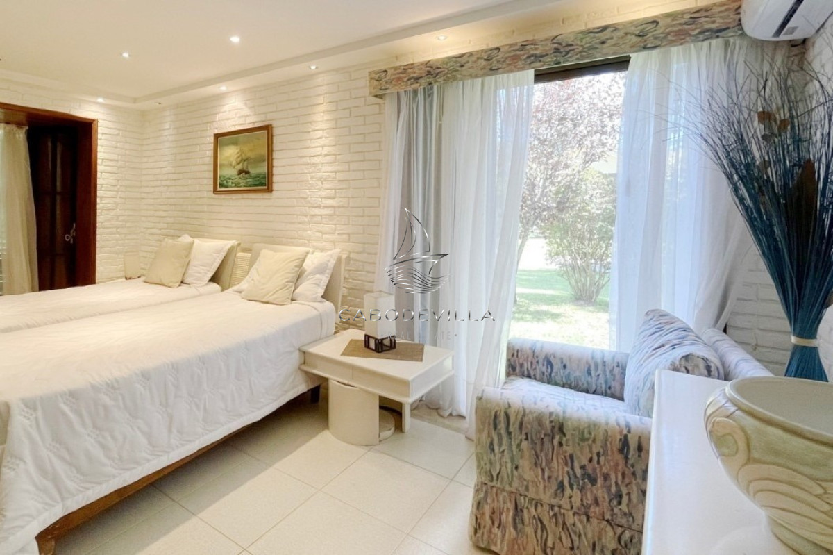 Casa ID.811 - Alquiler de temporada espectacular residencia en San Rafael