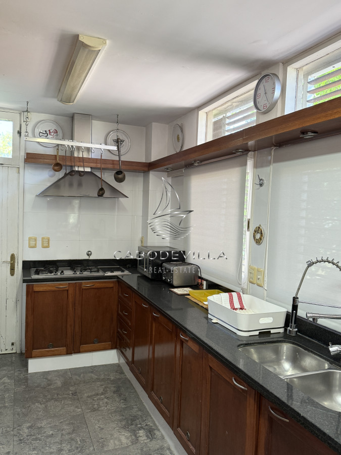 Casa ID.945 - Alquiler casa 6 dormitorios Punta del Este