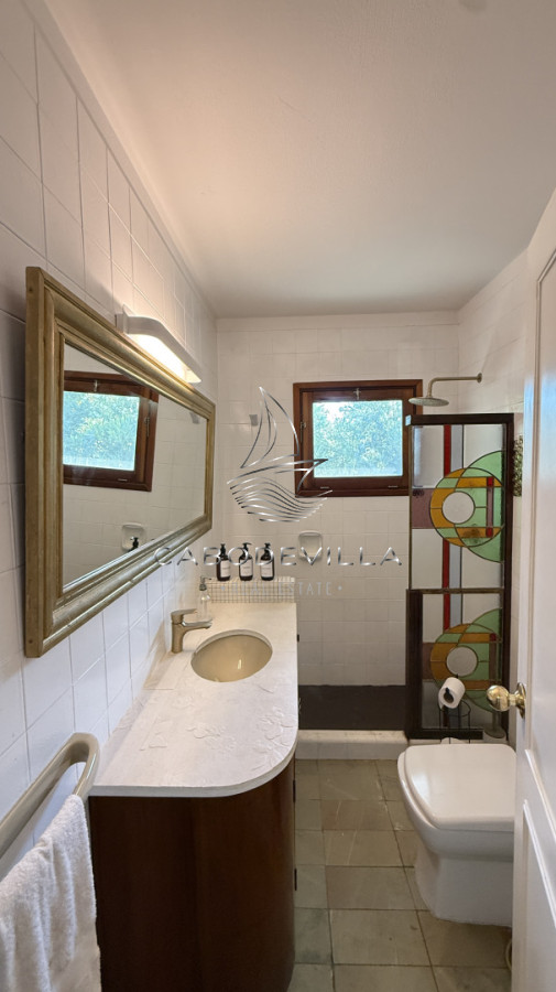 Casa ID.1005 - Venta con renta casa de 5 dormitorios Solanas 