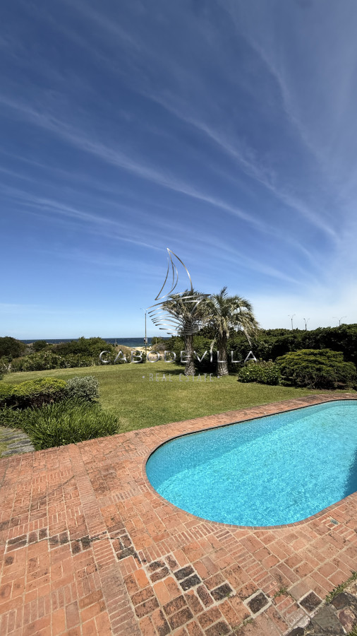 Casa ID.966 - En venta mansión en Punta del Este 