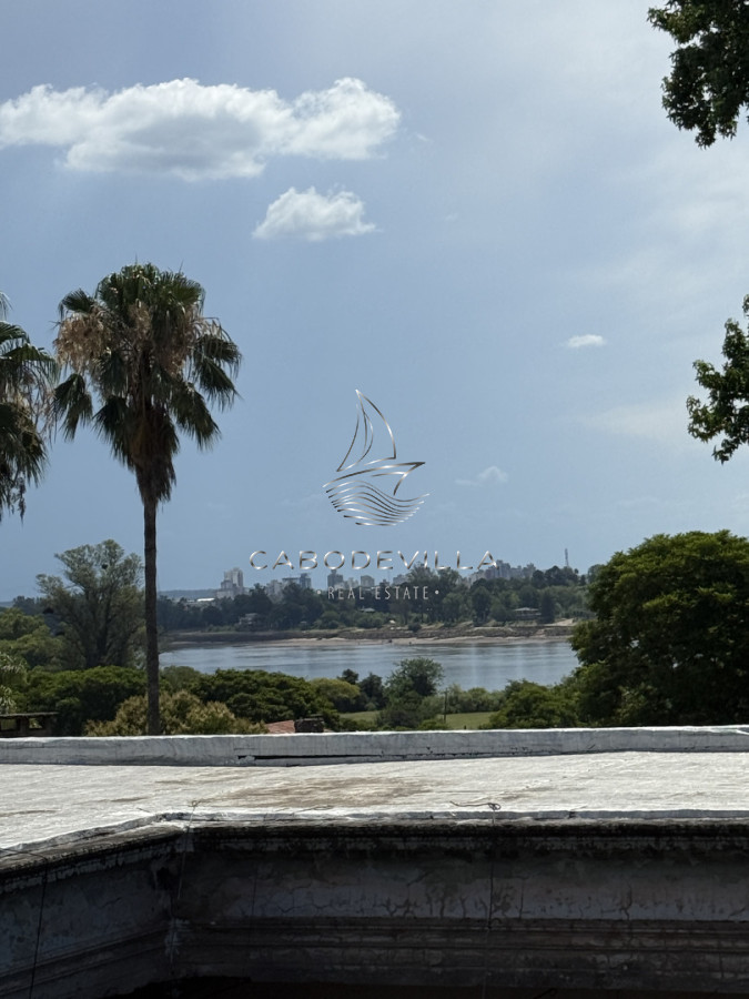 Casa ID.1015 - En venta casa de 7 dormitorios en Salto Uruguay