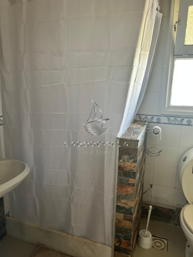 Casa ID.1084 - Casa de 3 dormitorios y 2 baños - Balneario Bs