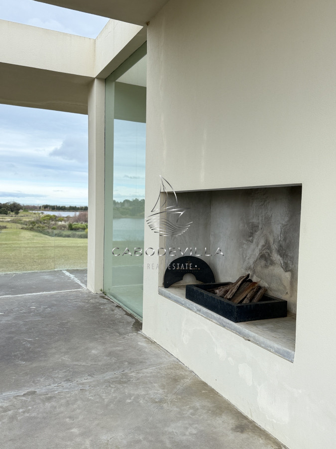 Casa ID.870 - En venta y alquiler Chacra en Manantiales 