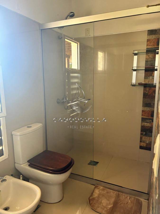 Casa ID.1084 - Casa de 3 dormitorios y 2 baños - Balneario Bs