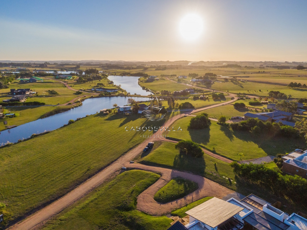 Casa ID.400 - En venta y alquiler anual casa barrio privado Punta del Este 