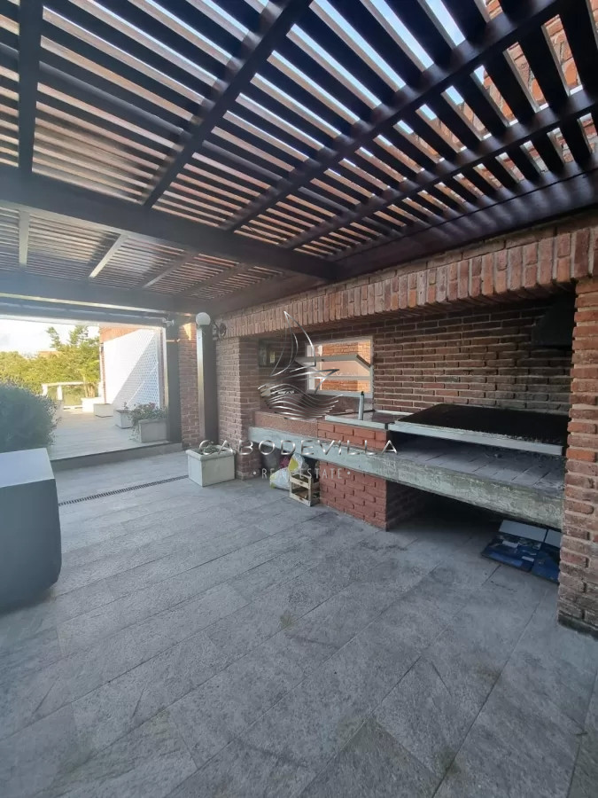Casa ID.317 - En venta mansión a metros del mar, Golf Punta del Est