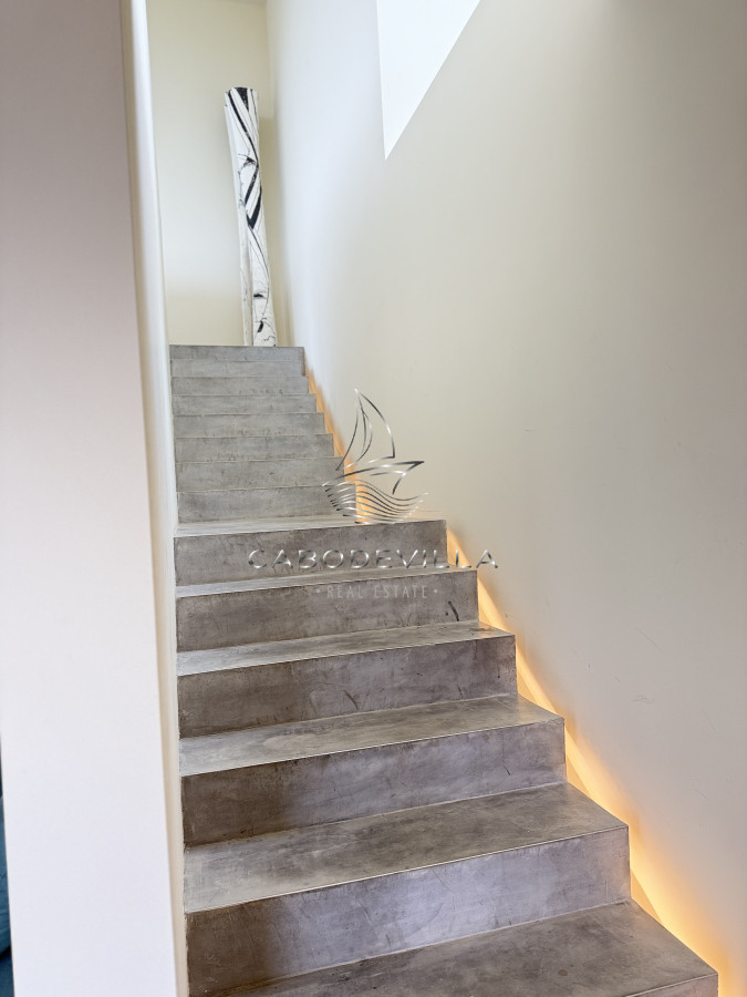 Casa ID.870 - En venta y alquiler Chacra en Manantiales 
