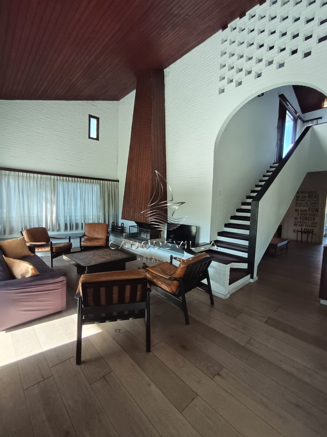 Casa ID.59 - Casa en venta y alquiler anual en Playa Mansa Punta del Este 