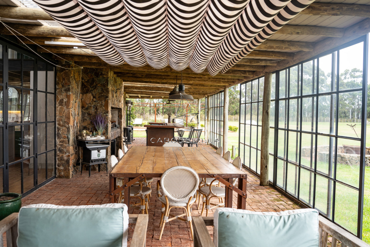 Casa ID.1045 - En venta casa barrio privado Punta del Este 