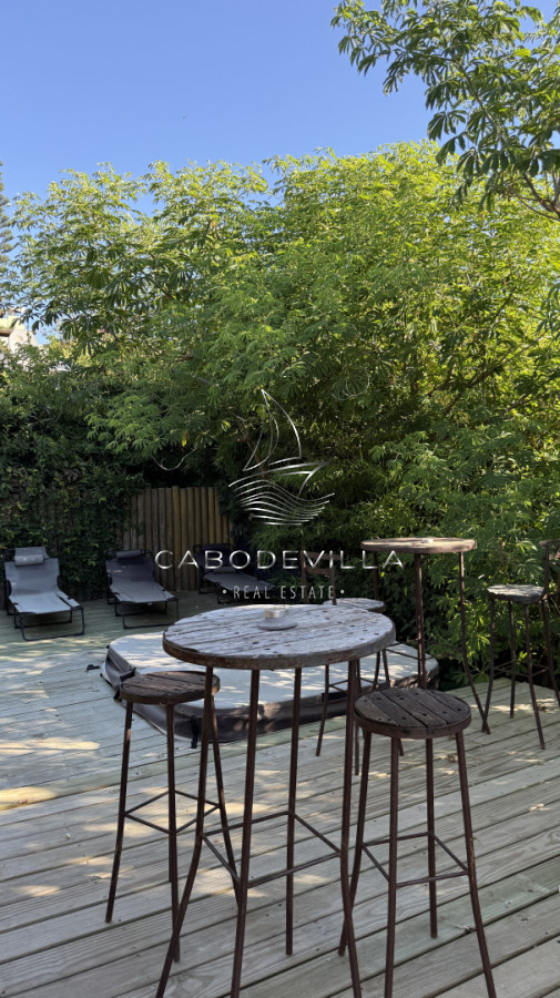 Casa ID.1005 - Venta con renta casa de 5 dormitorios Solanas 