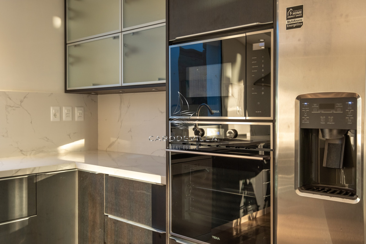 Casa ID.401 - En venta y alquiler anual casa barrio privado apunta del Este 