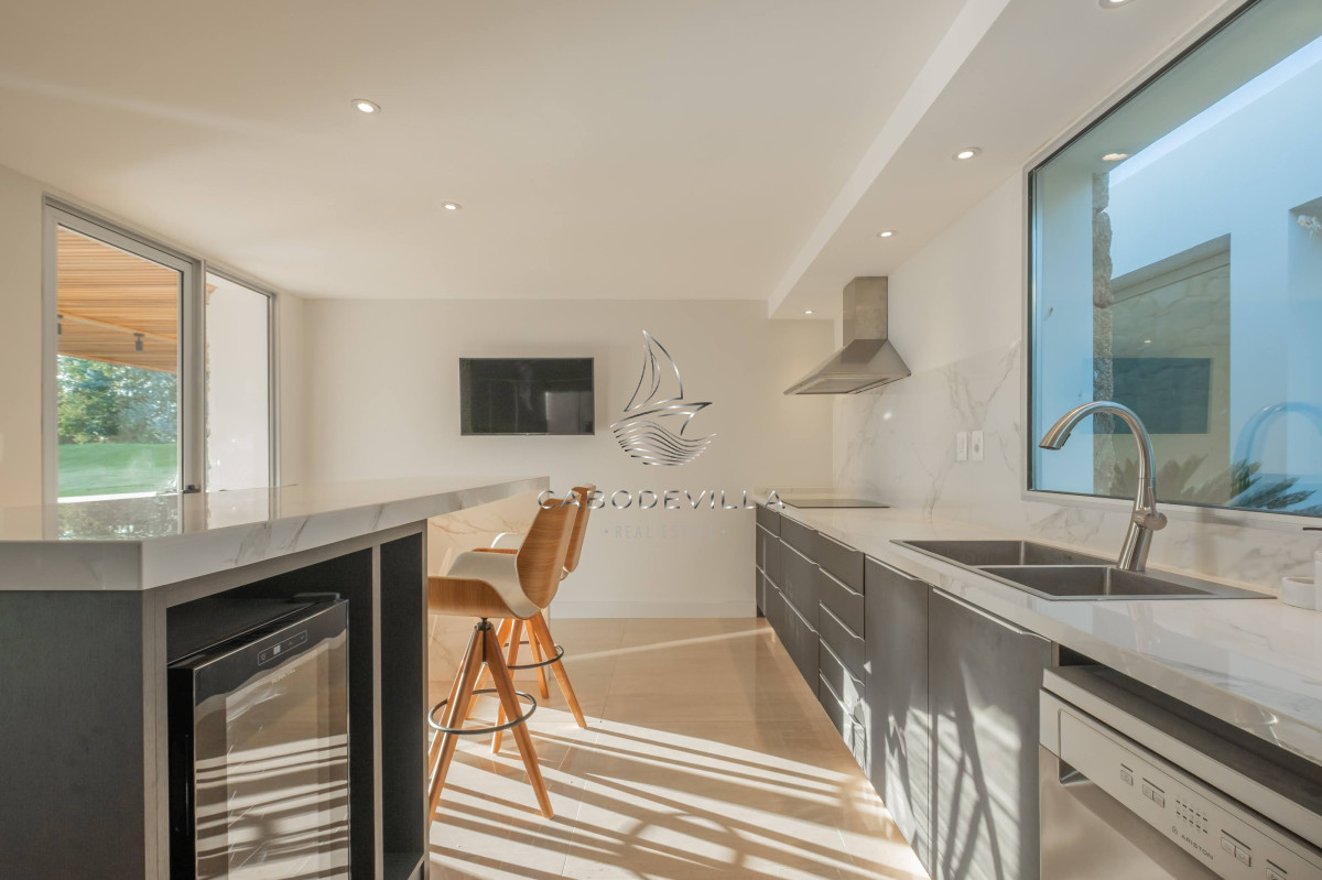 Casa ID.401 - En venta y alquiler anual casa barrio privado apunta del Este 