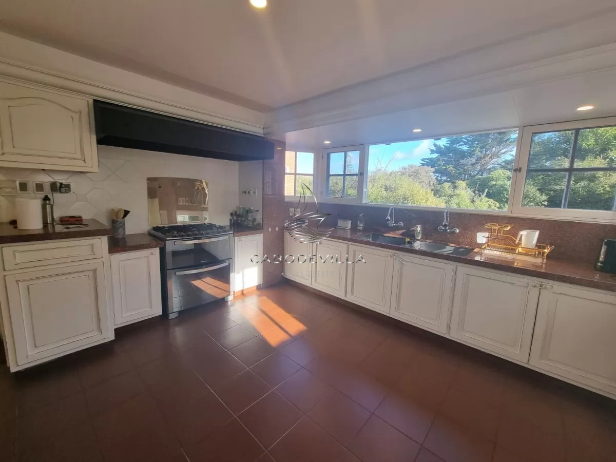 Casa ID.317 - En venta mansión a metros del mar, Golf Punta del Est
