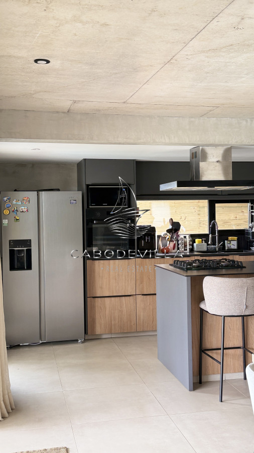 Casa ID.980 - En alquiler casa de 3 dormitorios en Manantiales 