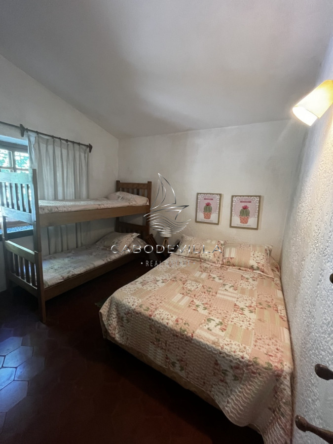 Casa ID.156 - Casa de 4 dormitorios playa brava 
