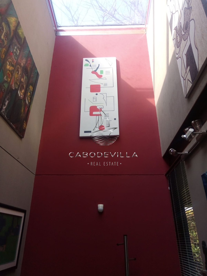 Casa ID.812 - Muy sólida construcción en Parada 26 Playa Brava