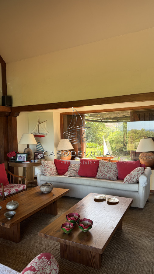 Casa ID.966 - En venta mansión en Punta del Este 