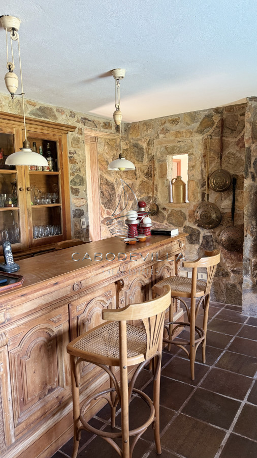 Casa ID.966 - En venta mansión en Punta del Este 