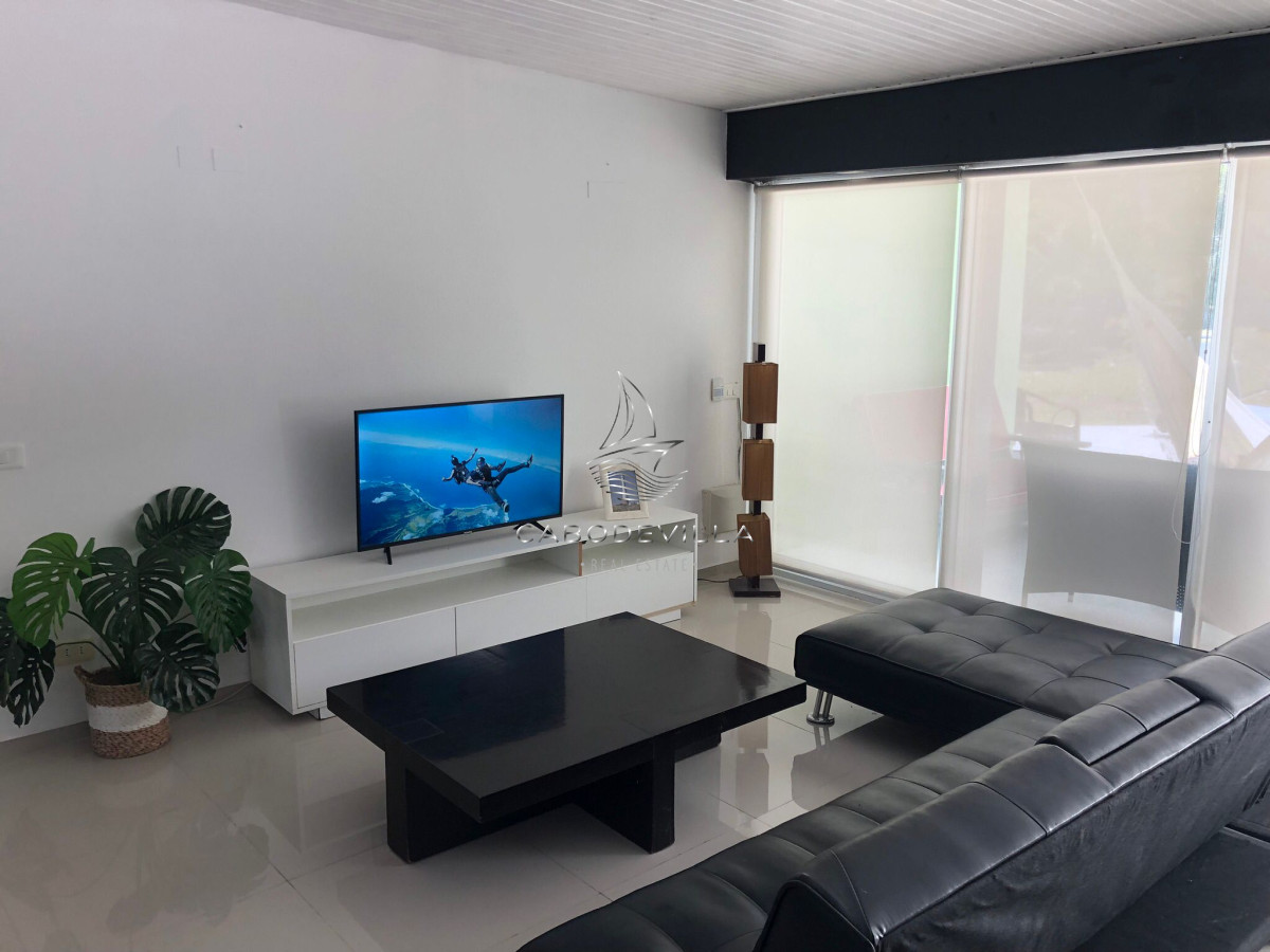 Casa ID.206 - En venta casa de 4 dormitorios, piscina Punta Ballena