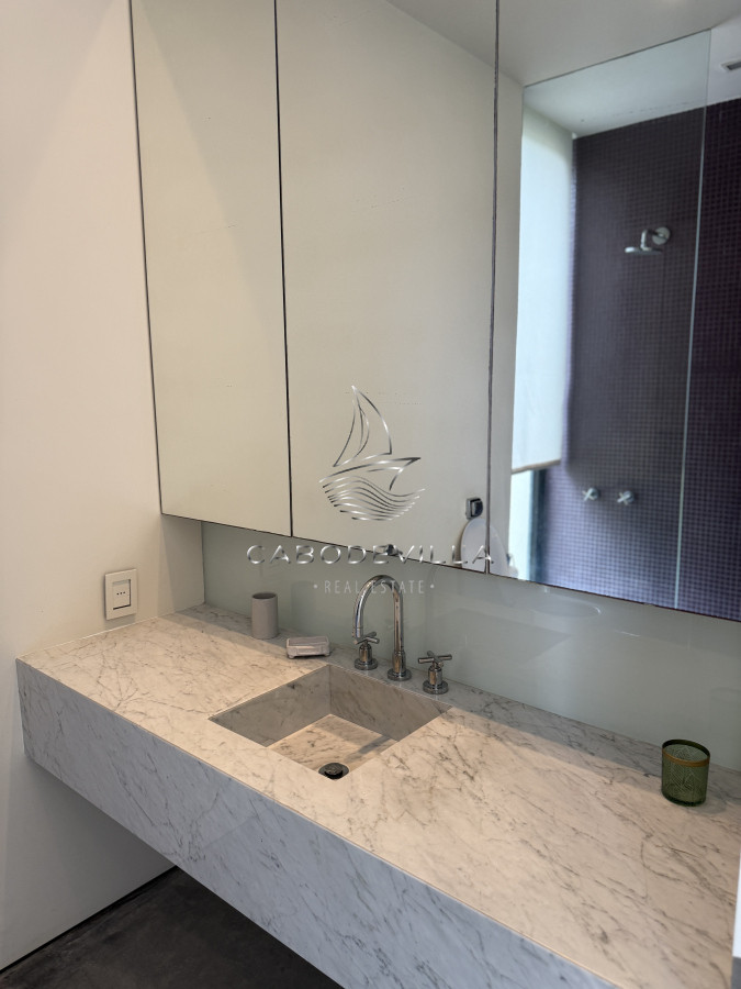 Casa ID.870 - En venta y alquiler Chacra en Manantiales 