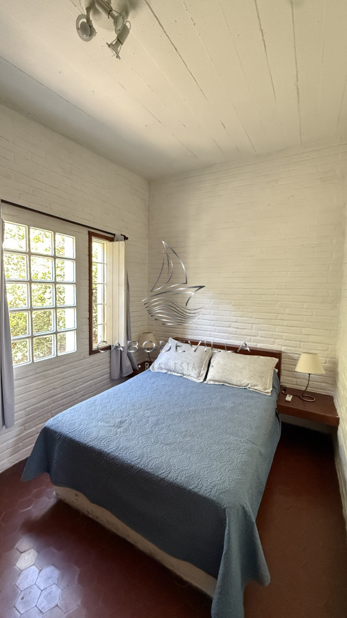 Casa ID.911 - Alquiler casa de 4 dormitorios Punta Ballena 