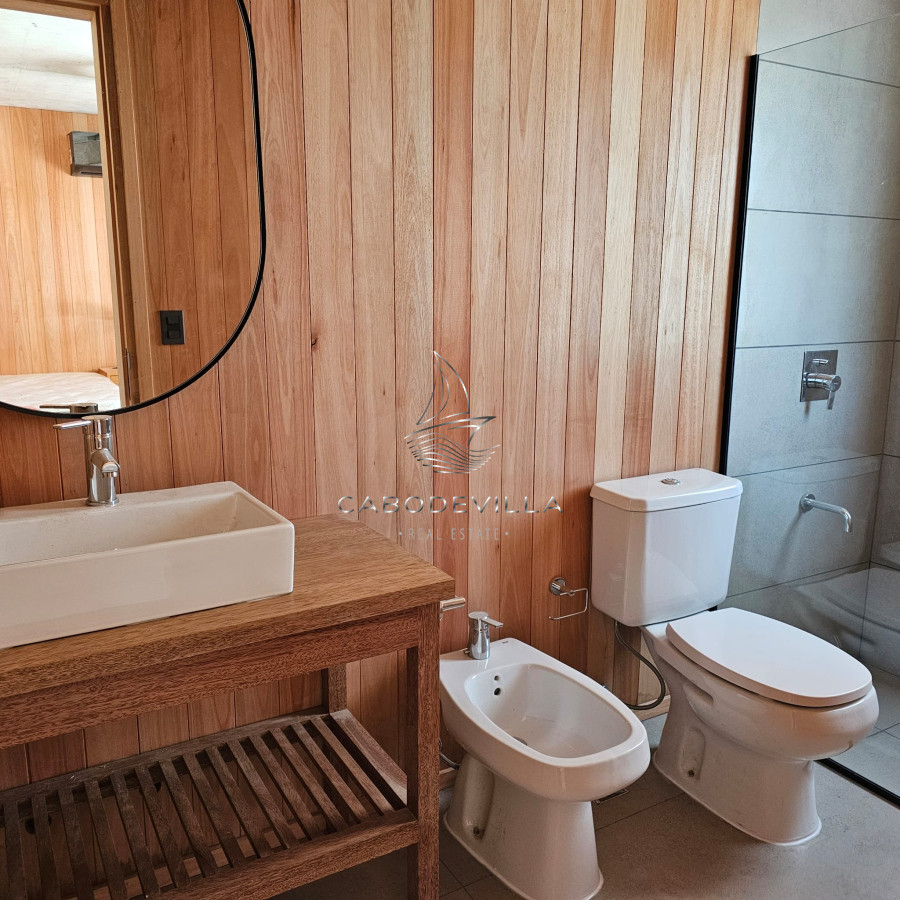 Casa ID.688 - En venta y alquiler excepcional casa en barrio privado en La Barra 