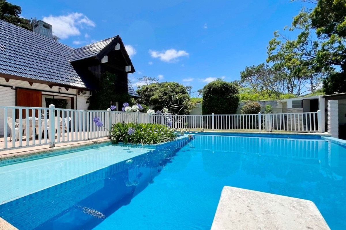 Casa ID.811 - Alquiler de temporada espectacular residencia en San Rafael