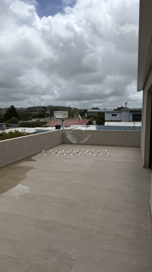 Casa ID.980 - En alquiler casa de 3 dormitorios en Manantiales 