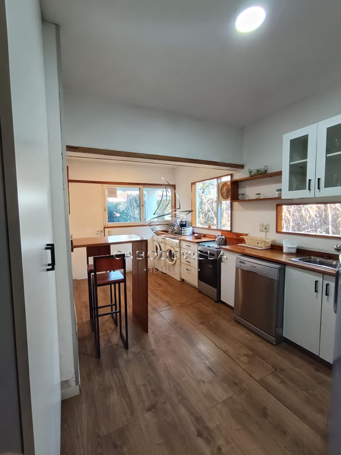 Casa ID.59 - Casa en venta y alquiler anual en Playa Mansa Punta del Este 