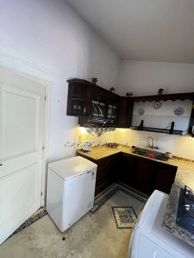 Casa ID.156 - Casa de 4 dormitorios playa brava 