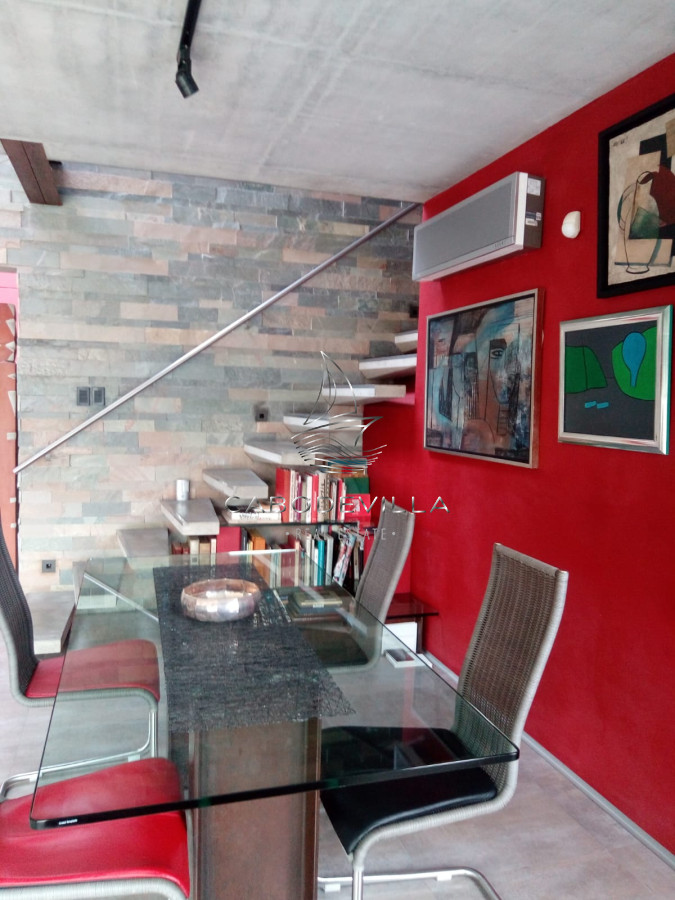 Casa ID.812 - Muy sólida construcción en Parada 26 Playa Brava