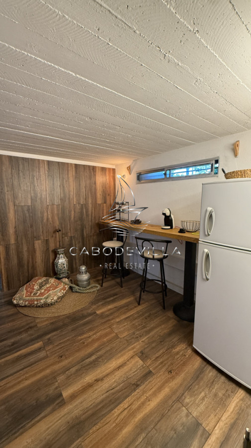 Casa ID.1005 - Venta con renta casa de 5 dormitorios Solanas 