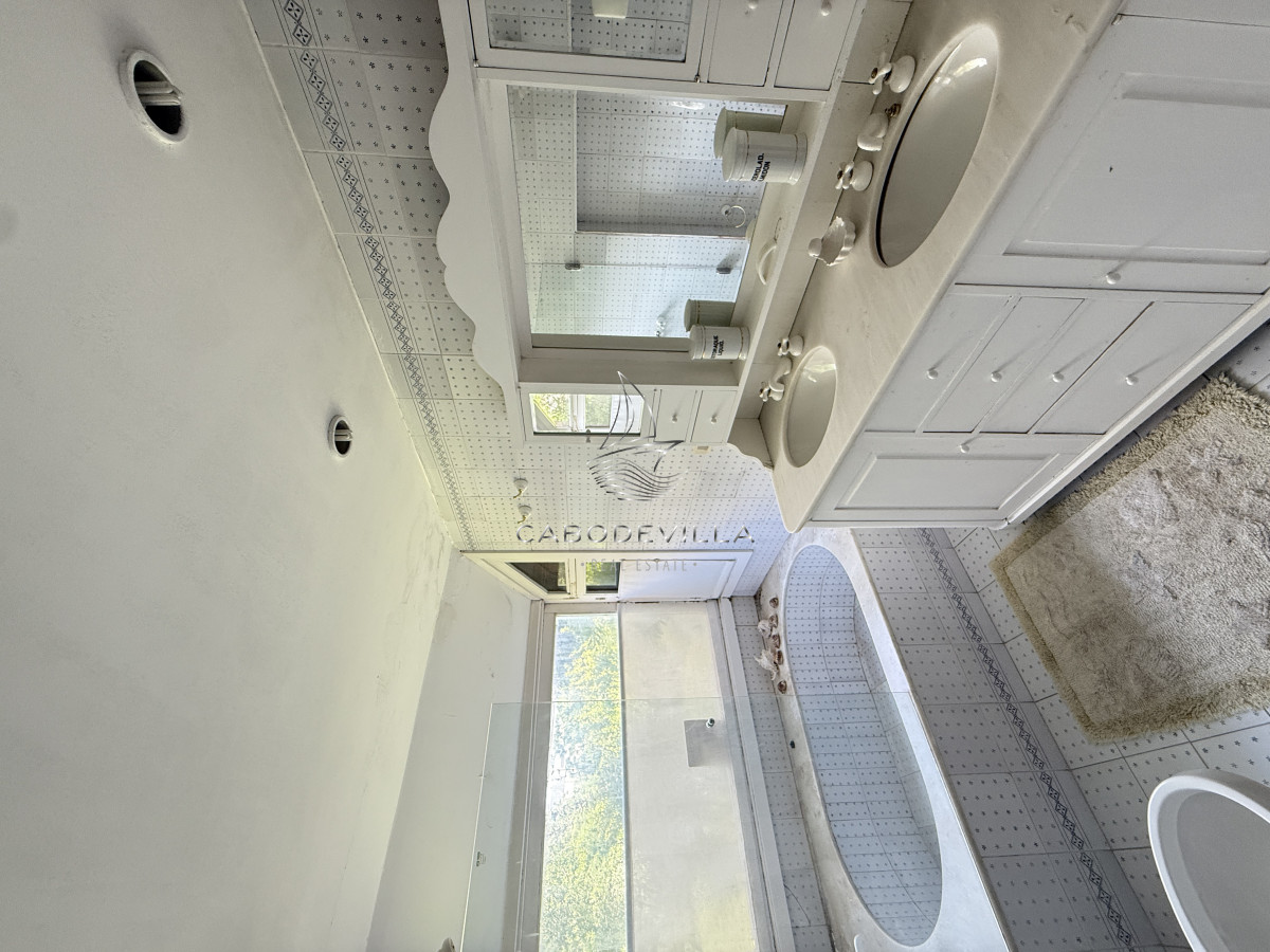 Casa ID.966 - En venta mansión en Punta del Este 