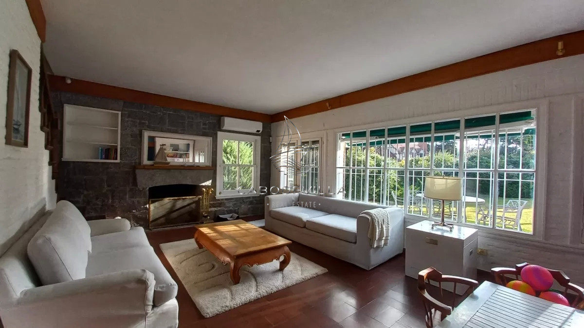 Casa ID.317 - En venta mansión a metros del mar, Golf Punta del Est