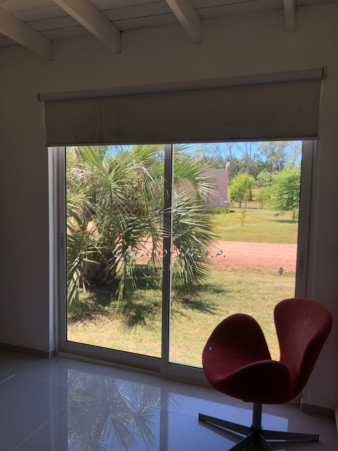 Casa ID.206 - En venta casa de 4 dormitorios, piscina Punta Ballena