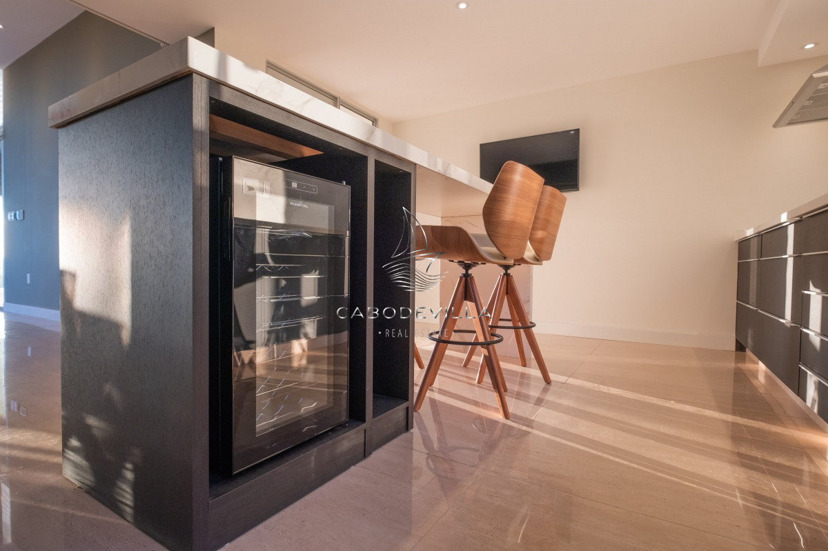 Casa ID.401 - En venta y alquiler anual casa barrio privado apunta del Este 