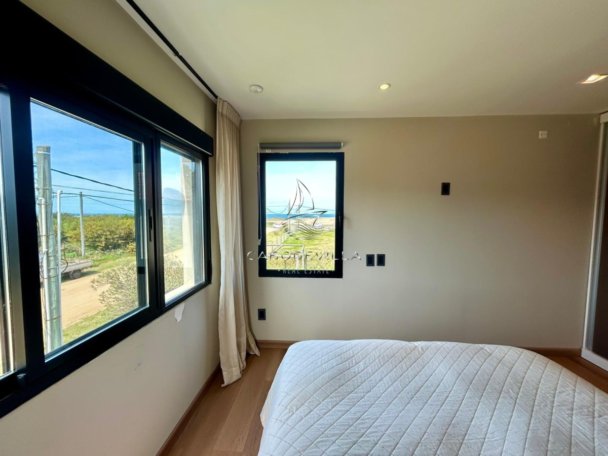 Casa ID.980 - En alquiler casa de 3 dormitorios en Manantiales 