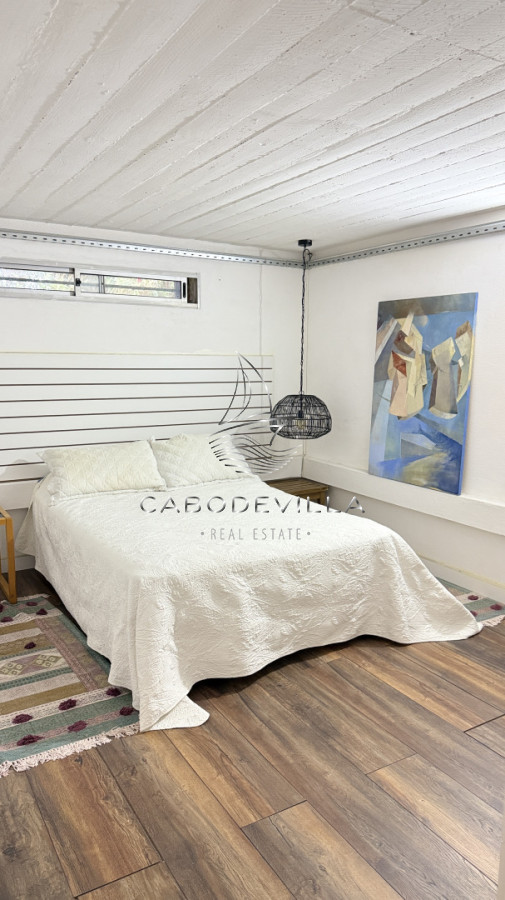 Casa ID.1005 - Venta con renta casa de 5 dormitorios Solanas 