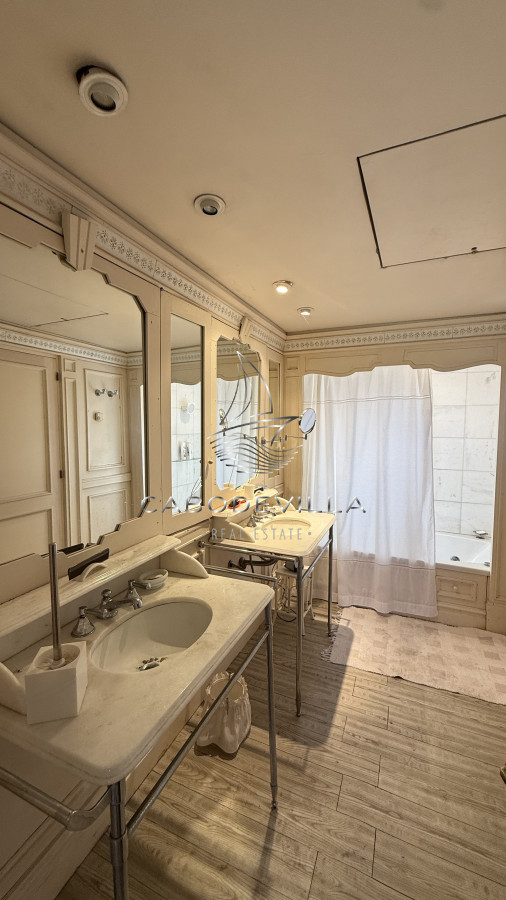 Casa ID.966 - En venta mansión en Punta del Este 