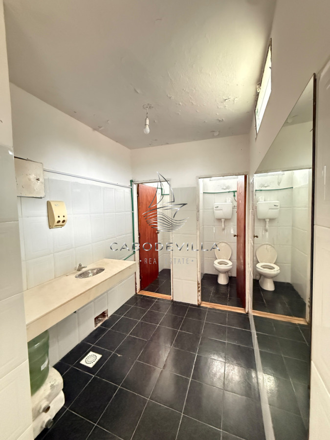 Local Comercial ID.1171 - Venta en oportunidad local comercial sobre Interbalnearia 