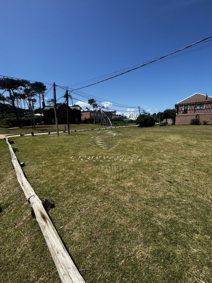 Terreno ID.192 - En venta terreno de 2000 m2 Montoya-La Barra